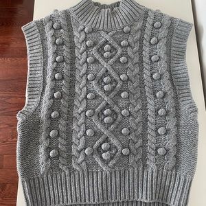 Alps sweater